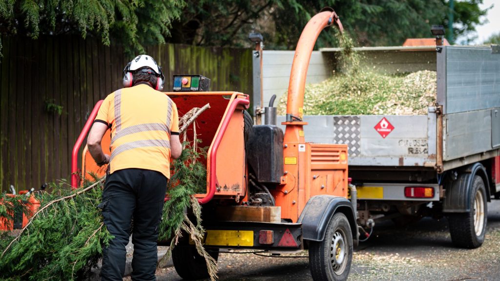 Best Wood Chipper Under $1000