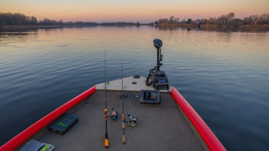 Best Fishfinder GPS Combo Under $1000